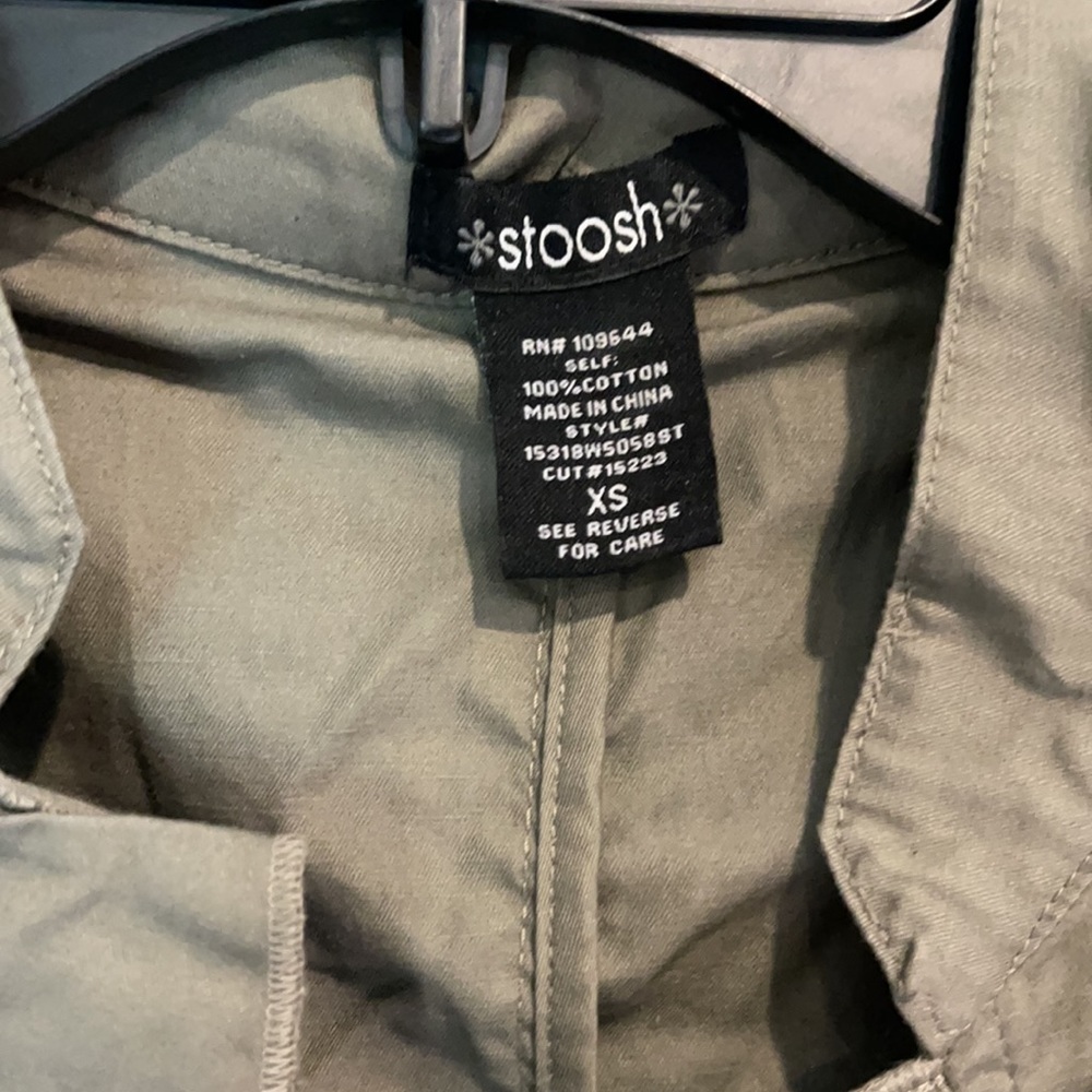 Vest - Picture 2 of 3